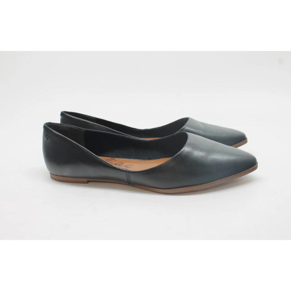 Zodiac 'Hill' Women's 9.5M High Quality Pointed Toe Black Leather Flat Ballet